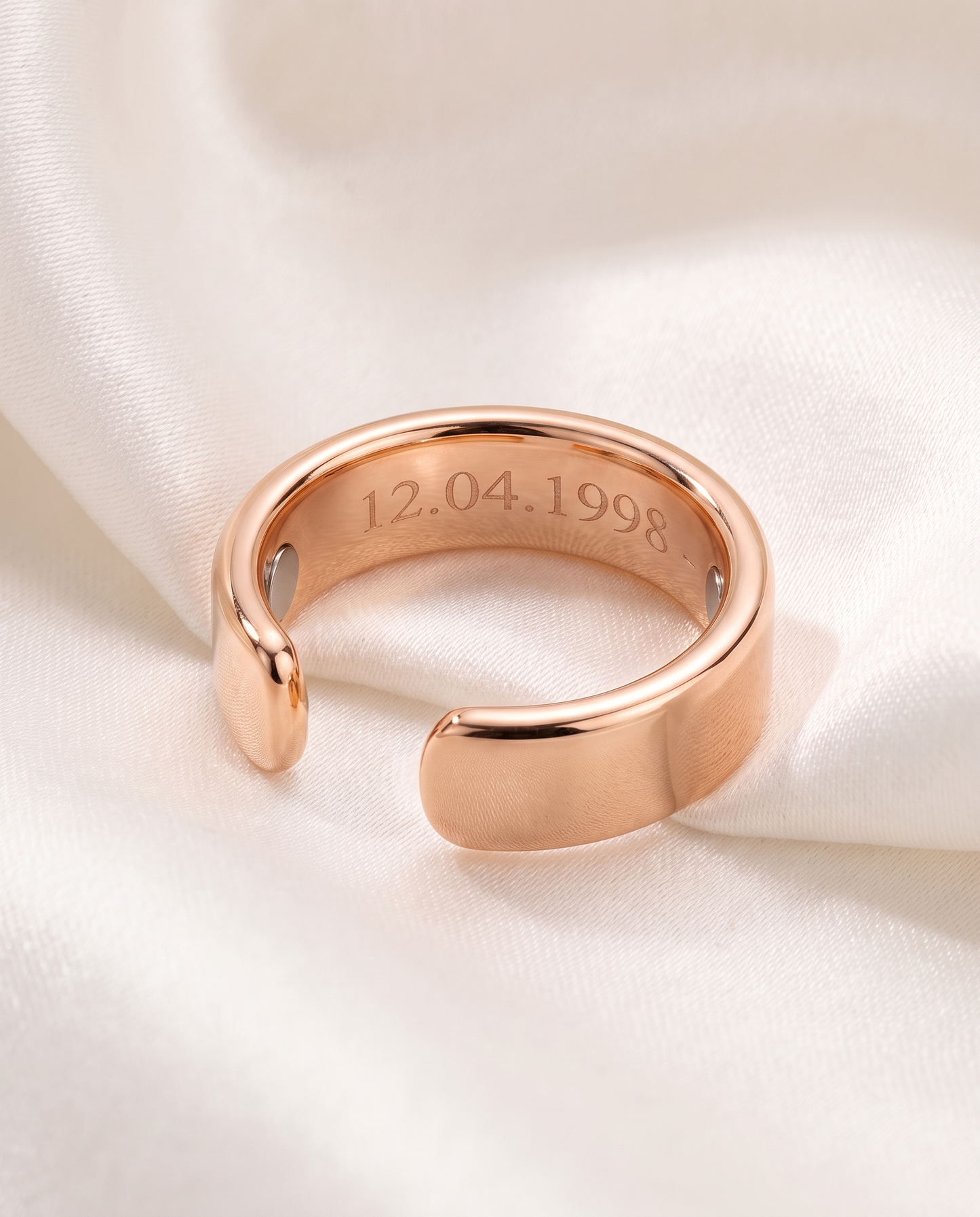 Magneva Ring — Engraved Edition
